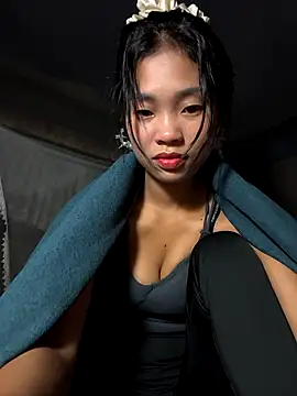 Lynly k2 online show from 14, 11, 2025