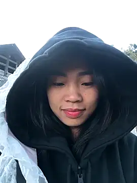 Lynly k2 online show from 26, 11, 2025