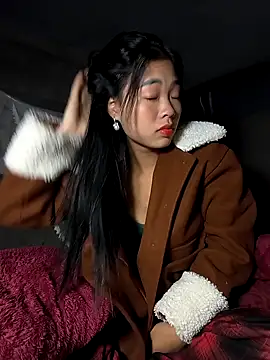 Lynly k2 online show from 30, 11, 2025