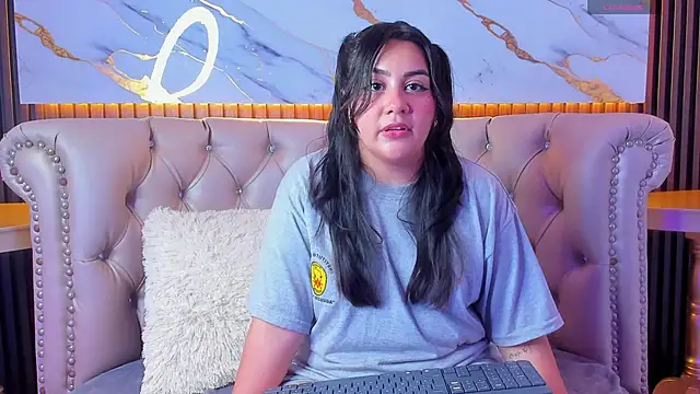 Sweet Yuna online show from 9, 11, 2025