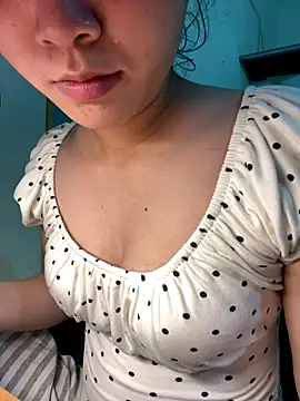 Lynn-122 online show from 8, 11, 2025