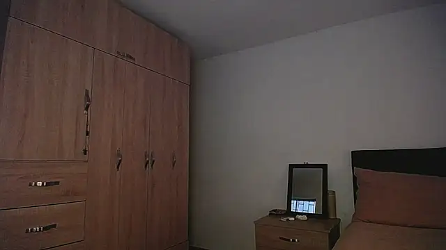  Pariiss online show from 21, 3, 2026