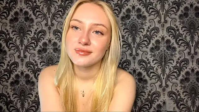 PhebeHals online show from 30, 11, 2025