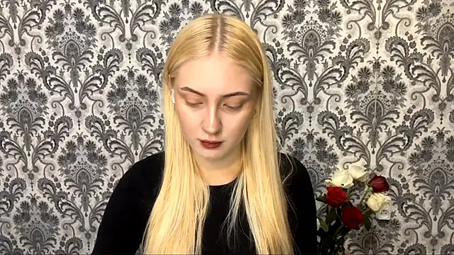 PhebeHals online show from 19, 11, 2025