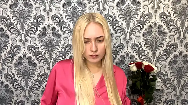 PhebeHals online show from 18, 11, 2025