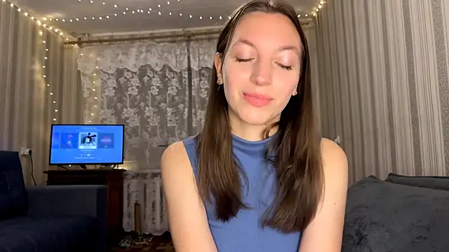 CarliBatas online show from 19, 11, 2025