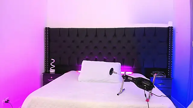 NicoKingg  online show from 10, 1, 2026