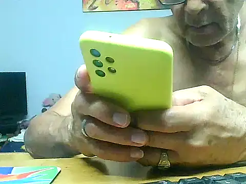 dirtysluttyfist online show from 1, 12, 2025