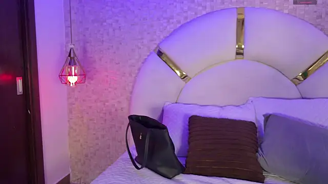 aria sm online show from 12, 11, 2025