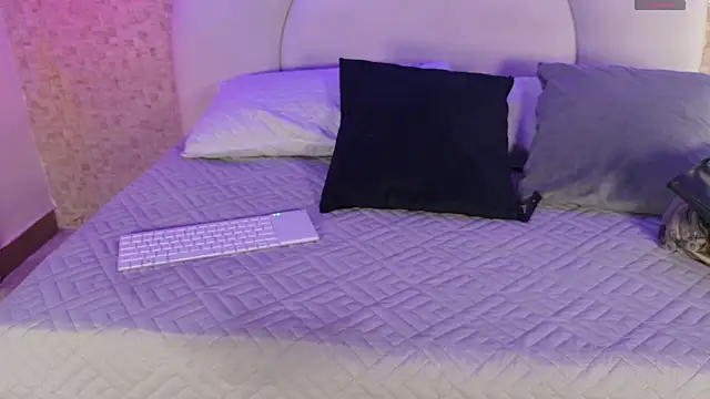 aria sm online show from 11, 11, 2025