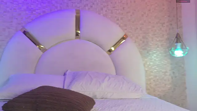 aria sm online show from 23, 11, 2025