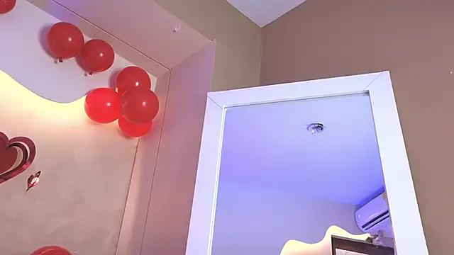 BellaRooux online show from 20, 2, 2026