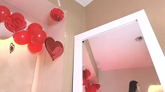 BellaRooux online show from 16, 2, 2026