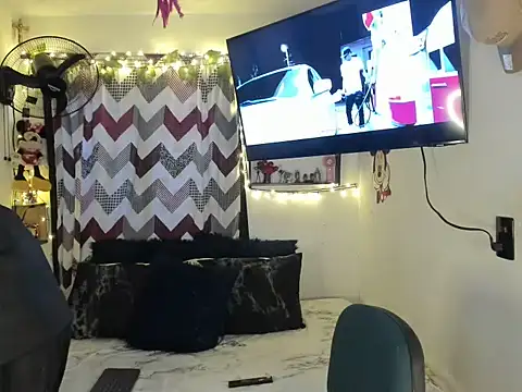 JUANBIGCOCK21CM online show from 11, 6, 2026