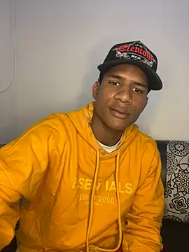 JUANBIGCOCK21CM online show from 6, 4, 2026