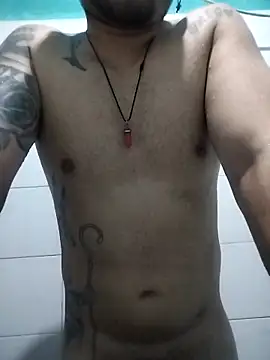 Snapshot of JHONNYACA28 chatting on 9, 11, 2025 JHONNYACA28 online show from 9, 11, 2025