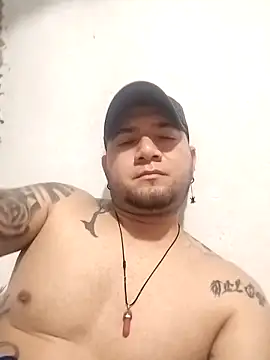 Snapshot of JHONNYACA28 chatting on 8, 11, 2025 JHONNYACA28 online show from 8, 11, 2025