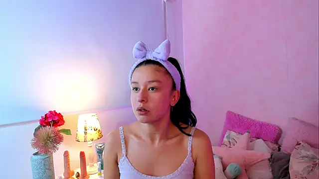 DyanaMoon22 online show from 14, 11, 2025