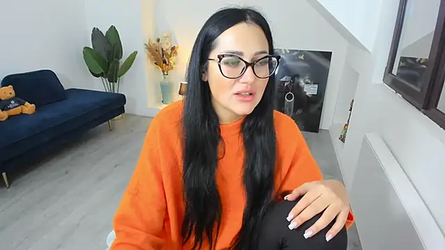 AnyaEvy online show from 5, 2, 2026