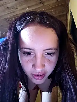 Chloe 2-4 online show from 16, 11, 2025