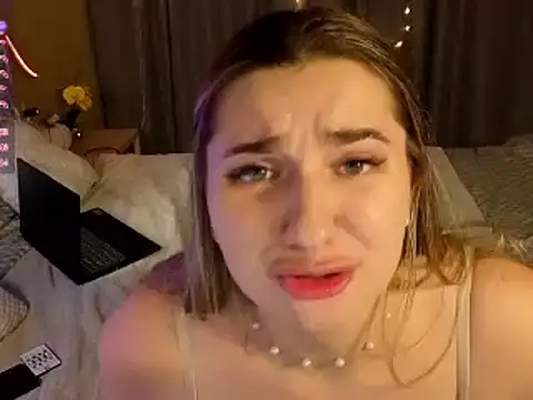 fc-Bella online show from 30, 11, 2025