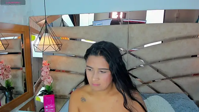 PARKERTHOMPSON online show from 15, 11, 2025