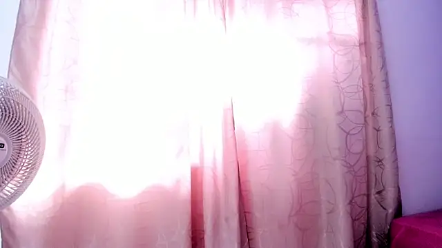 lolasweett  online show from 22, 11, 2025