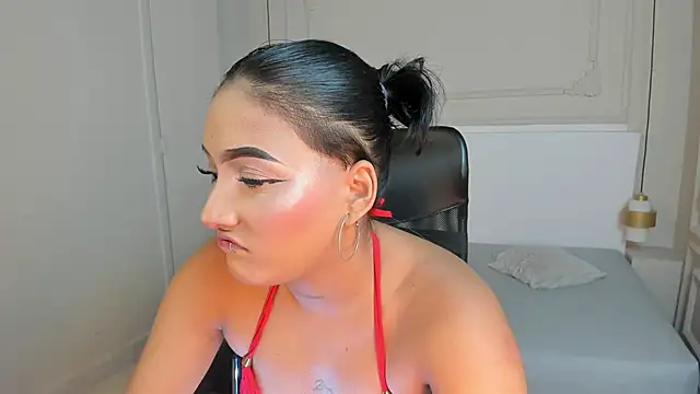 DominikEmber online show from 21, 11, 2025