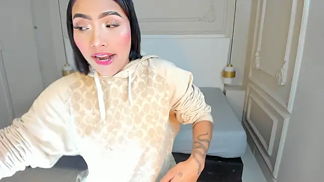 DominikEmber online show from 19, 11, 2025