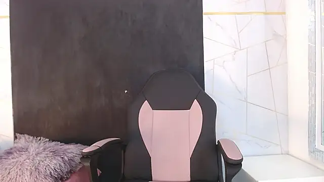 Sophie Walker17 online show from 26, 11, 2025