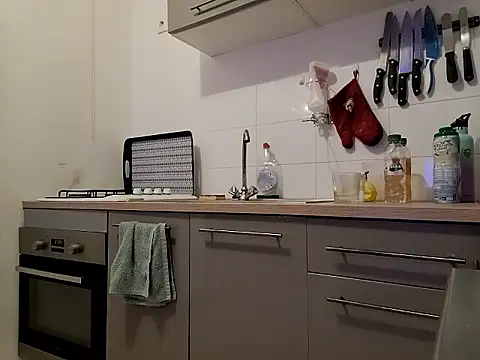 Olifesse online show from 6, 3, 2026