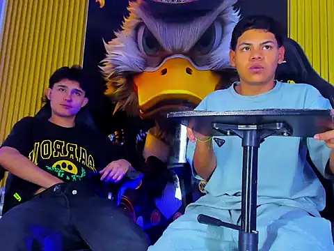 Tommy bigcock19 online show from 25, 11, 2025