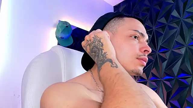 Maxwell Dupont online show from 4, 12, 2025