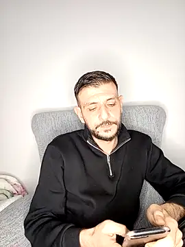 Red dewilll online show from 12, 11, 2025