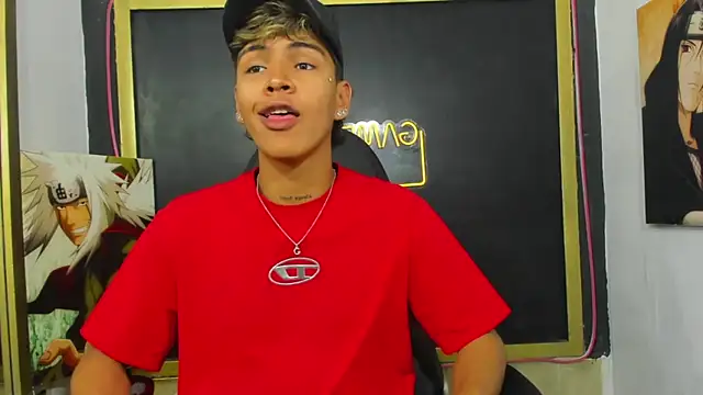 Timmy Kiing  online show from 30, 11, 2025