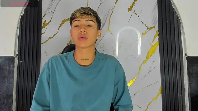 Timmy Kiing  online show from 8, 1, 2026