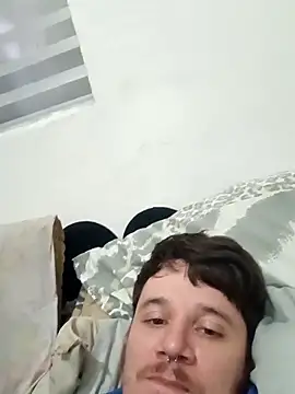 Muffyandkurt online show from 8, 11, 2025