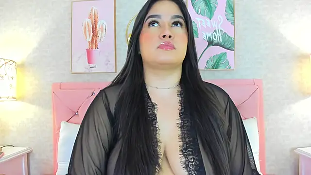 Snapshot of cristal_kane chatting on 14, 6, 2026 cristal kane online show from 14, 6, 2026