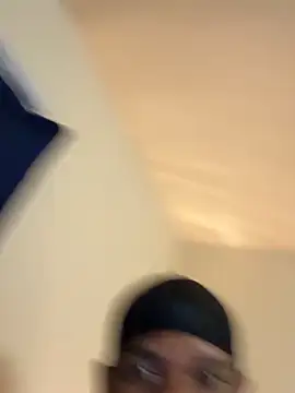 CrookedBeaut online show from 9, 11, 2025