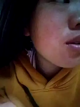 Yumiik2kk online show from 26, 11, 2025