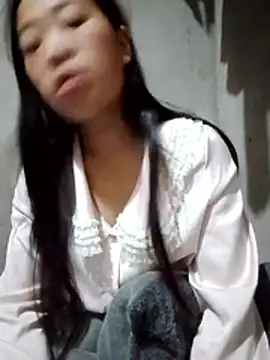 Yumiik2kk online show from 15, 11, 2025