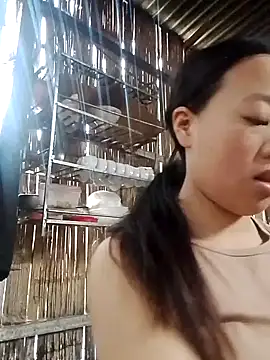 Yumiik2kk online show from 19, 11, 2025