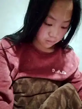 Yumiik2kk online show from 1, 12, 2025