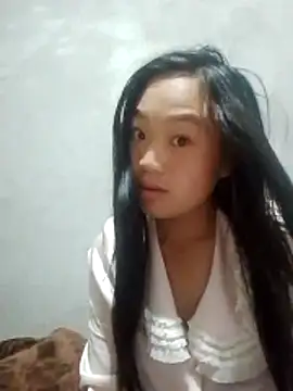 Yumiik2kk online show from 2, 12, 2025