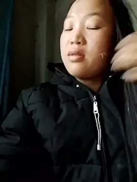 Yumiik2kk online show from 14, 1, 2026