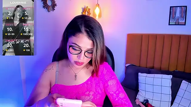 Dakhota Rouge online show from 7, 3, 2026