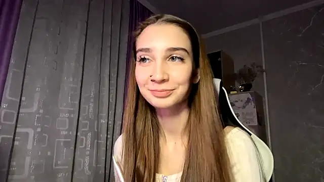 HollyPaw online show from 10, 11, 2025