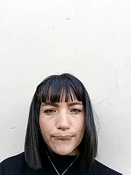 Luna juicy online show from 30, 11, 2025