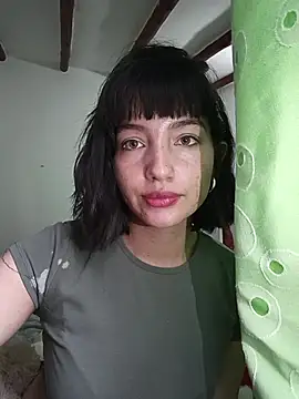 Luna juicy online show from 27, 11, 2025