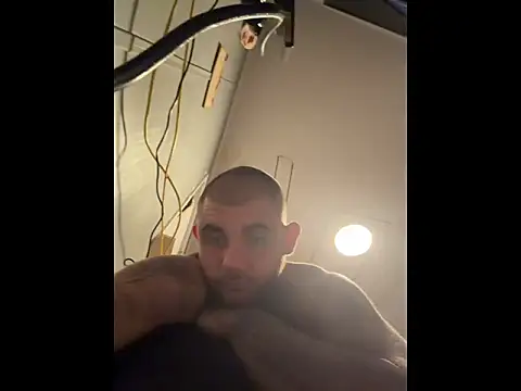 Snapshot of trickydickydaddy chatting on 2, 5, 2026 trickydickydaddy online show from 2, 5, 2026